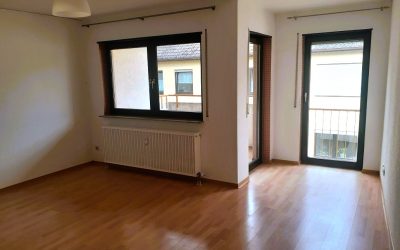 Gepflegte, attraktive Wohnung mit Balkon und EBK