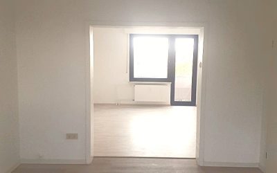 Renovierte Wohnung mit schönem Schnitt und West-Balkon