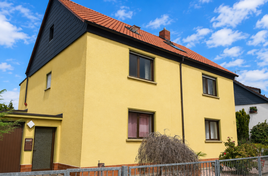 Zweifamilienhaus mit Charme und Potenzial in ruhiger Wohnlage